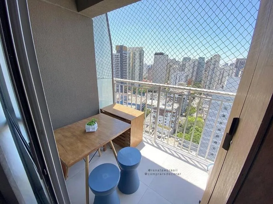 Studio Vlnovaconcei 4Pessoas Ar Cond E Varanda Sao Paulo Brazil